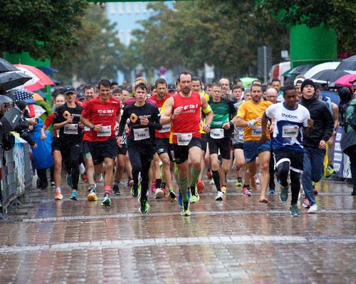 Meldet eure Teams jetzt an und seid beim Firmenlauf Balingen mit dabei!